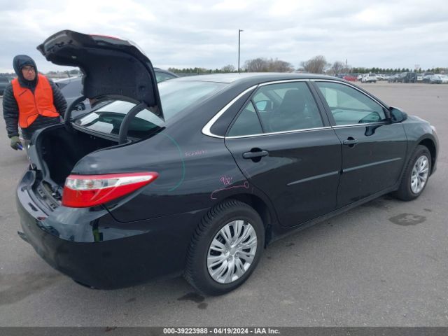 Photo 3 VIN: 4T4BF1FK4GR531888 - TOYOTA CAMRY 