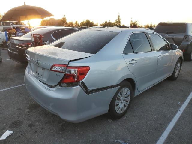 Photo 2 VIN: 4T4BF1FK5CR171654 - TOYOTA CAMRY BASE 