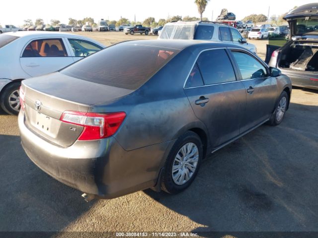 Photo 3 VIN: 4T4BF1FK5CR174585 - TOYOTA CAMRY 