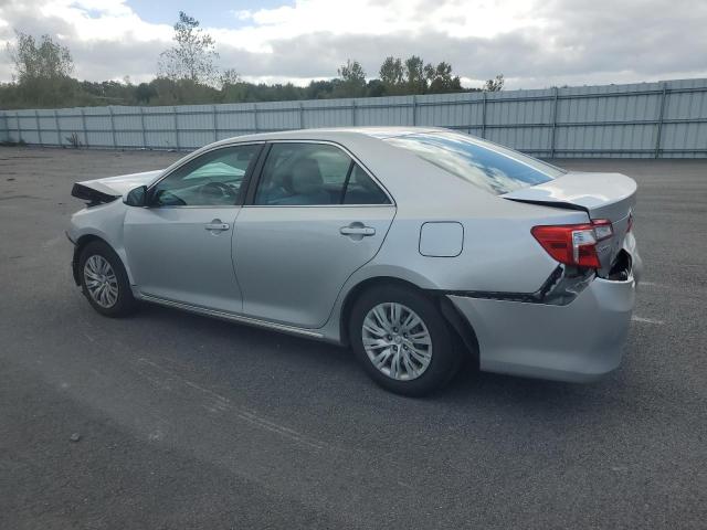 Photo 1 VIN: 4T4BF1FK5CR176210 - TOYOTA CAMRY BASE 