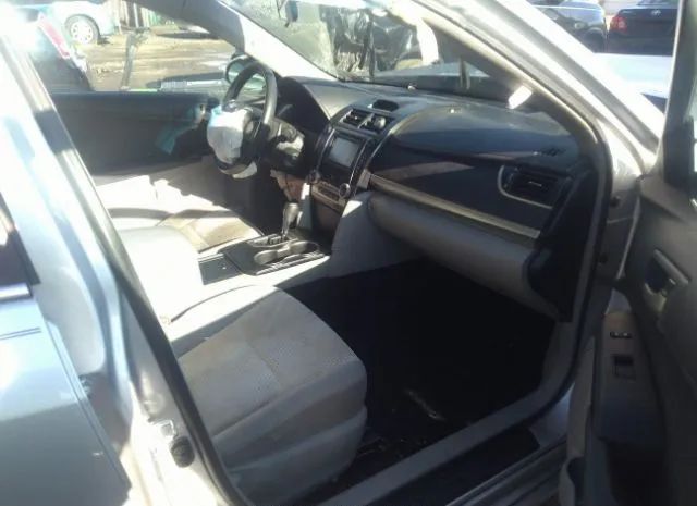 Photo 4 VIN: 4T4BF1FK5CR241217 - TOYOTA CAMRY 