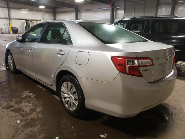 Photo 2 VIN: 4T4BF1FK5CR244120 - TOYOTA CAMRY BASE 