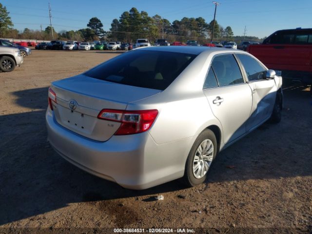 Photo 3 VIN: 4T4BF1FK5CR267509 - TOYOTA CAMRY 