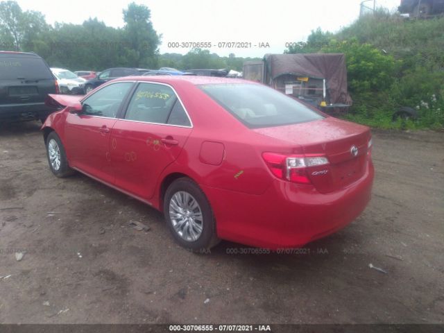 Photo 2 VIN: 4T4BF1FK5DR301076 - TOYOTA CAMRY 