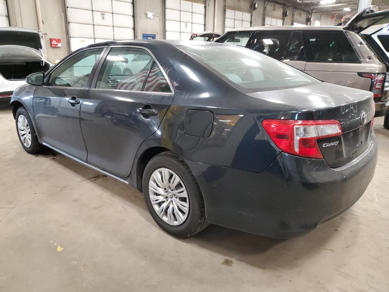 Photo 1 VIN: 4T4BF1FK5DR325734 - TOYOTA CAMRY 