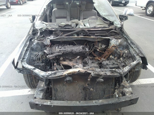 Photo 9 VIN: 4T4BF1FK5DR328052 - TOYOTA CAMRY 