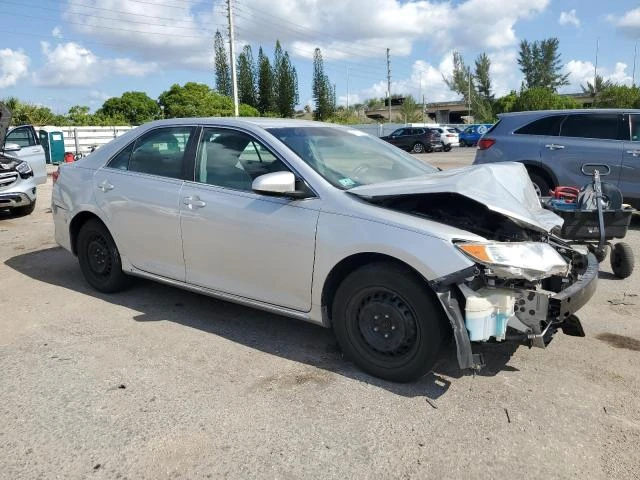 Photo 3 VIN: 4T4BF1FK5DR332389 - TOYOTA CAMRY L 