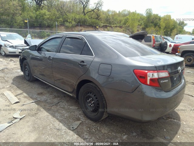 Photo 2 VIN: 4T4BF1FK5ER339957 - TOYOTA CAMRY 