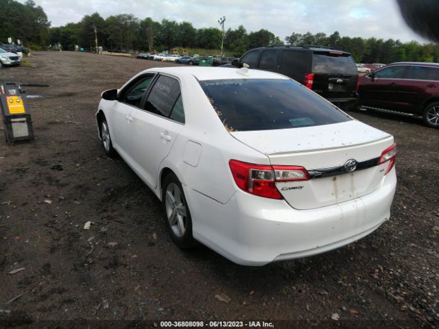 Photo 2 VIN: 4T4BF1FK5ER361876 - TOYOTA CAMRY 