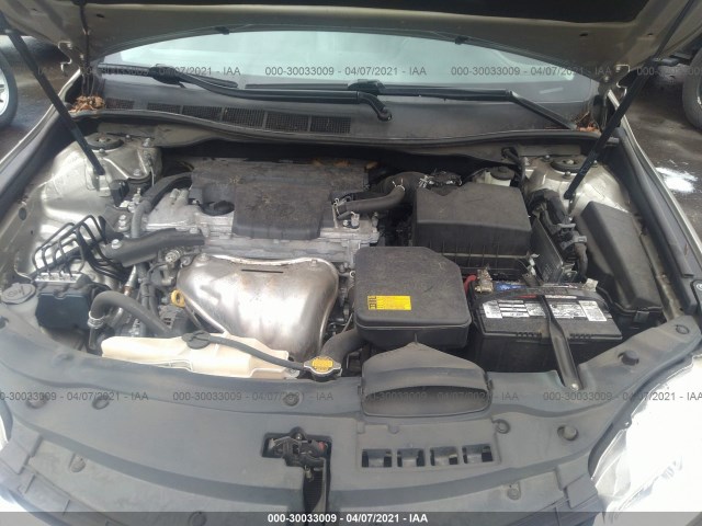 Photo 9 VIN: 4T4BF1FK5FR471618 - TOYOTA CAMRY 