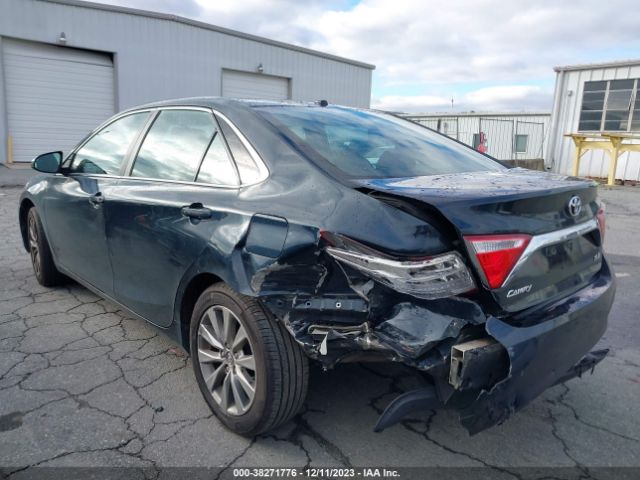 Photo 2 VIN: 4T4BF1FK5FR494638 - TOYOTA CAMRY 