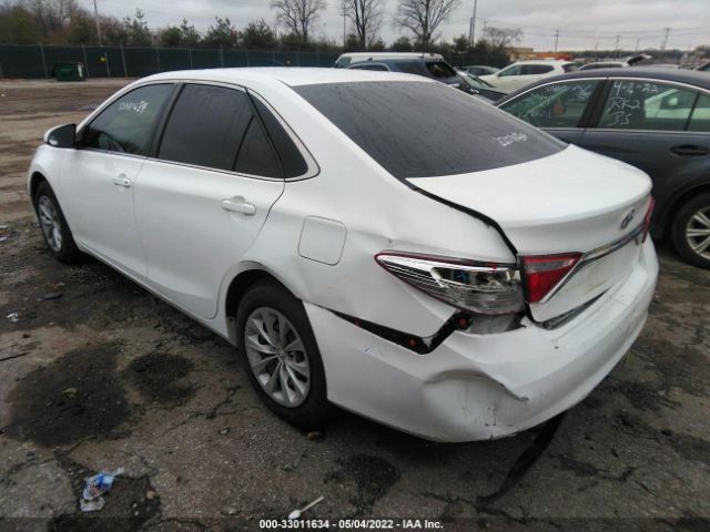 Photo 2 VIN: 4T4BF1FK5FR504438 - TOYOTA CAMRY 