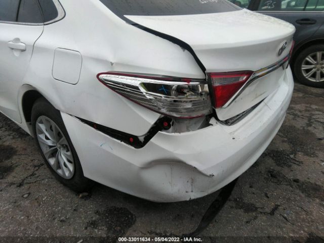 Photo 5 VIN: 4T4BF1FK5FR504438 - TOYOTA CAMRY 