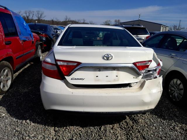 Photo 5 VIN: 4T4BF1FK5GR517501 - TOYOTA CAMRY LE 