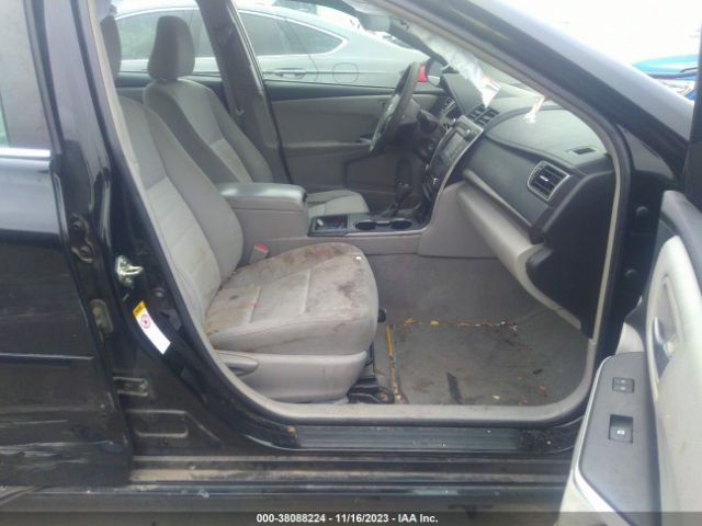 Photo 4 VIN: 4T4BF1FK5GR545525 - TOYOTA CAMRY 