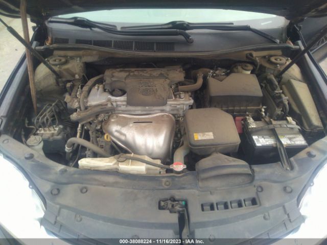 Photo 9 VIN: 4T4BF1FK5GR545525 - TOYOTA CAMRY 