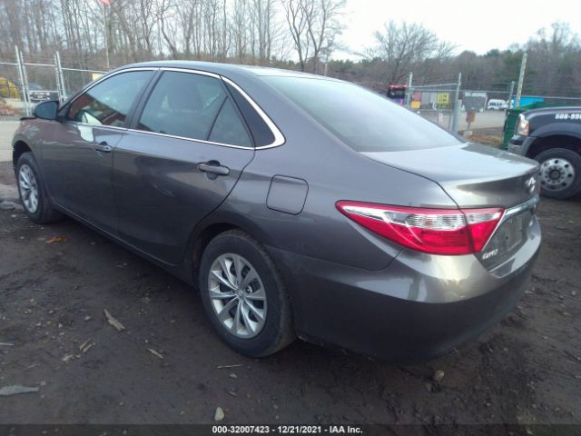 Photo 2 VIN: 4T4BF1FK5GR562616 - TOYOTA CAMRY 