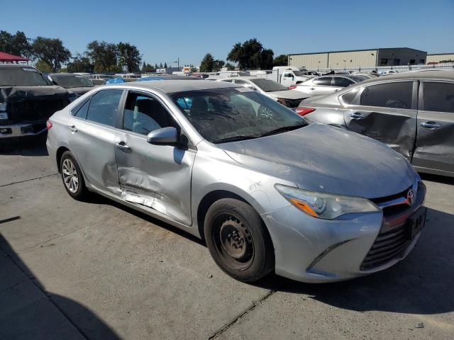 Photo 3 VIN: 4T4BF1FK5GR578038 - TOYOTA CAMRY LE 