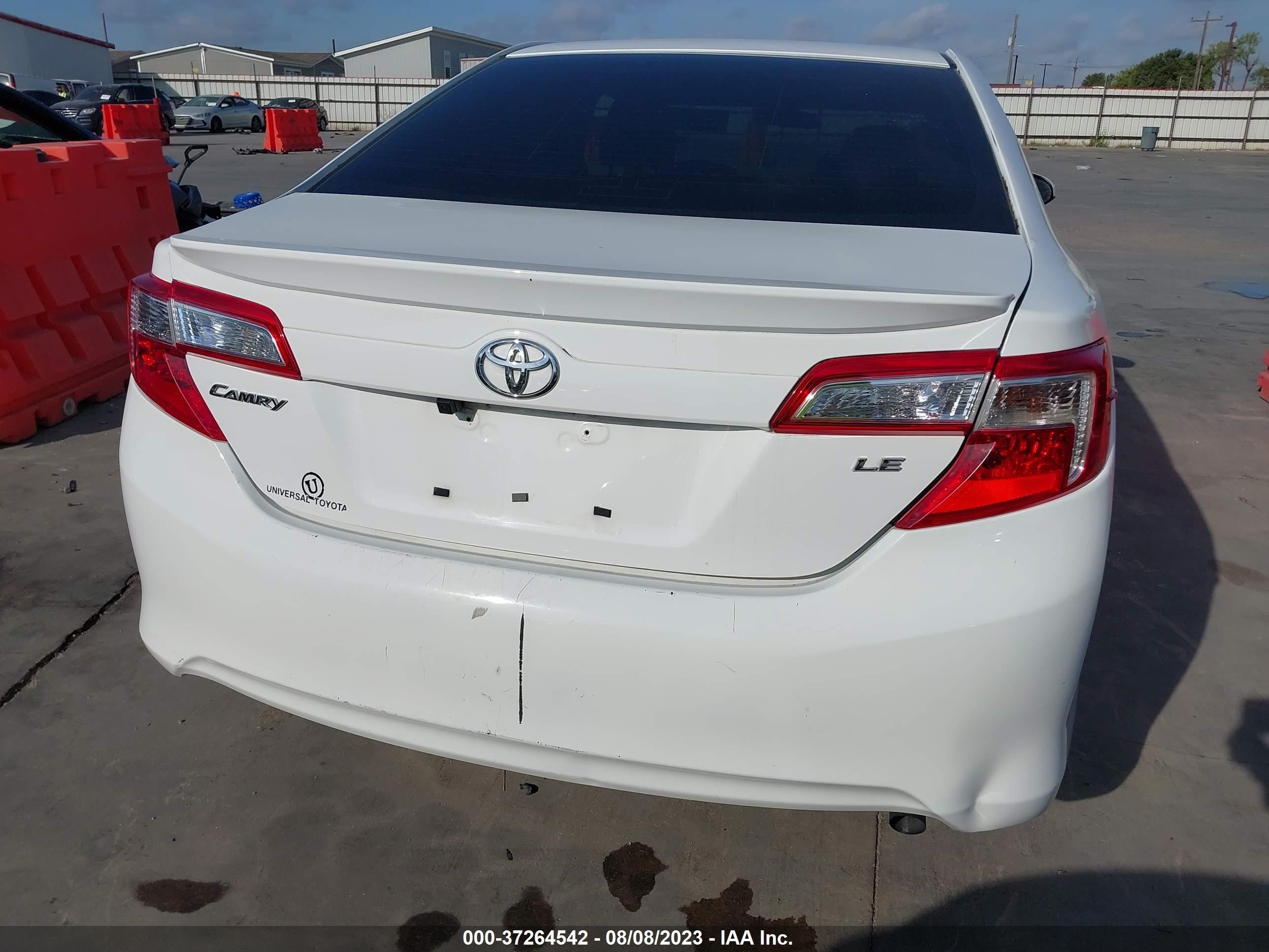 Photo 15 VIN: 4T4BF1FK6CR226340 - TOYOTA CAMRY 