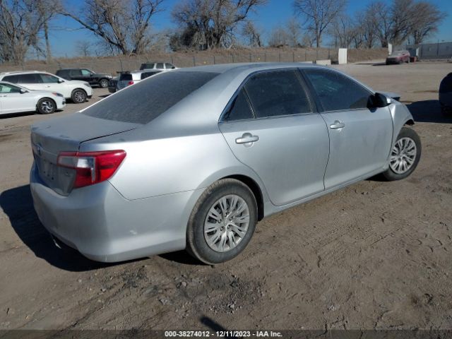 Photo 3 VIN: 4T4BF1FK6CR249827 - TOYOTA CAMRY 