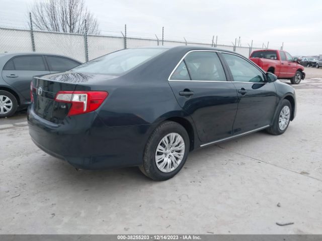 Photo 3 VIN: 4T4BF1FK6DR306464 - TOYOTA CAMRY 