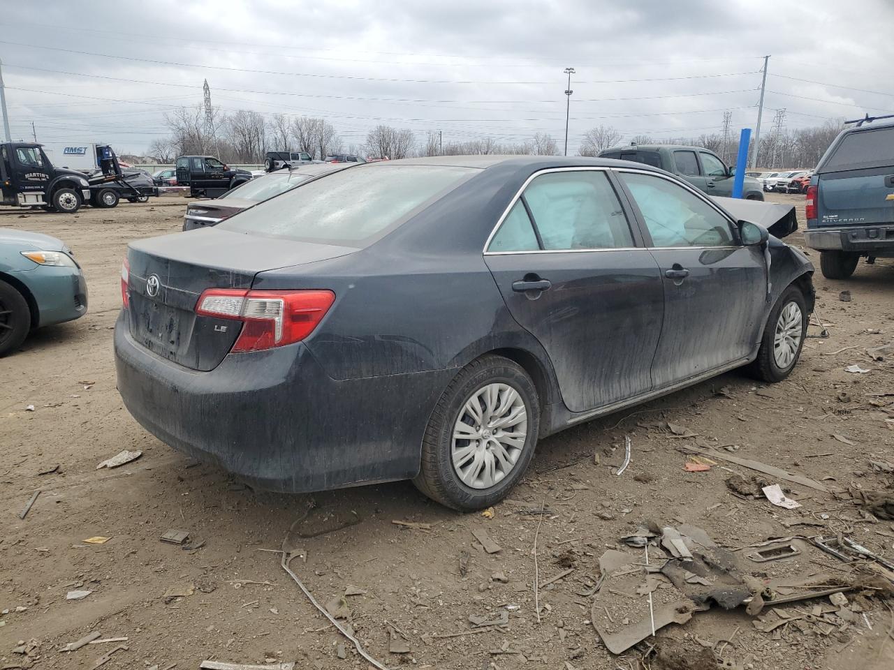 Photo 2 VIN: 4T4BF1FK6DR313818 - TOYOTA CAMRY 