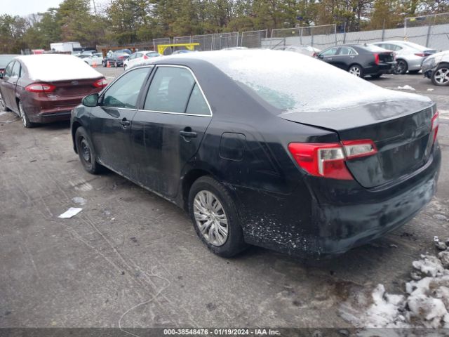 Photo 2 VIN: 4T4BF1FK6ER391811 - TOYOTA CAMRY 