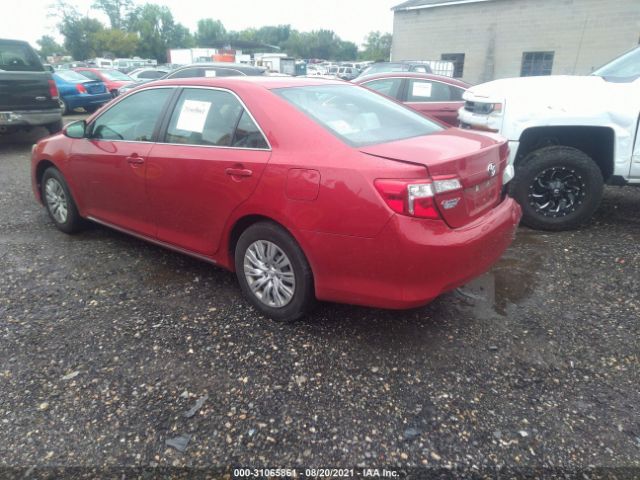 Photo 2 VIN: 4T4BF1FK6ER400247 - TOYOTA CAMRY 