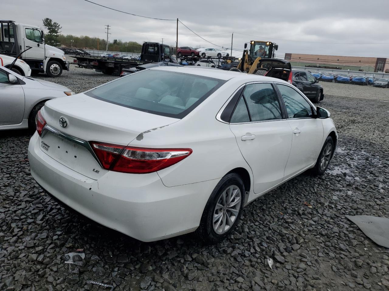 Photo 2 VIN: 4T4BF1FK6GR527986 - TOYOTA CAMRY 