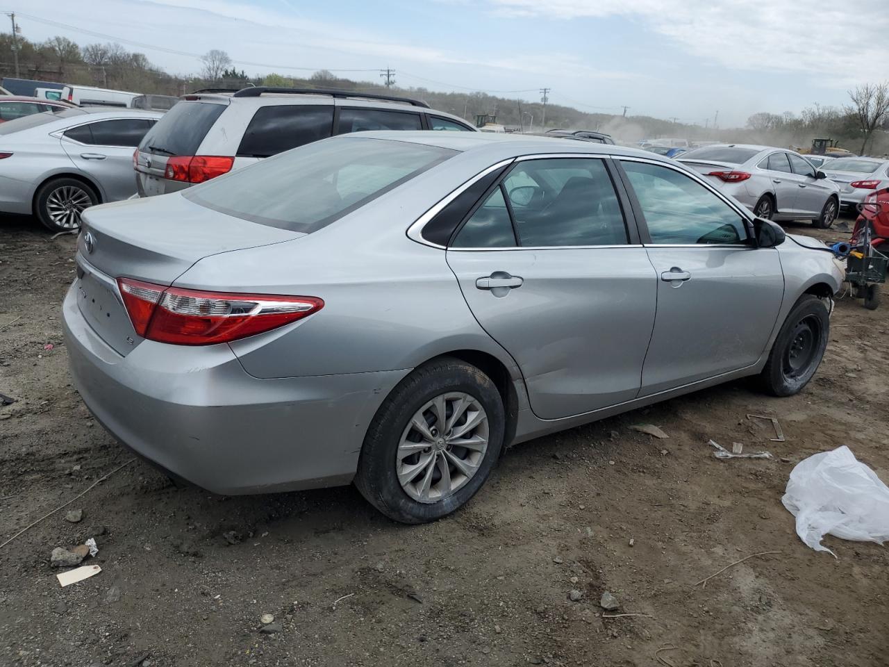 Photo 2 VIN: 4T4BF1FK6GR580624 - TOYOTA CAMRY 