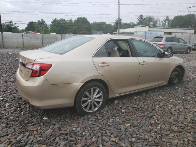 Photo 2 VIN: 4T4BF1FK7CR172305 - TOYOTA CAMRY BASE 