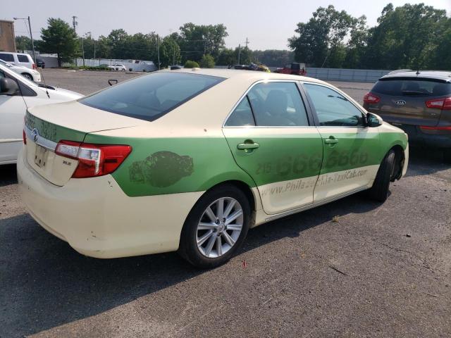 Photo 2 VIN: 4T4BF1FK7CR177116 - TOYOTA CAMRY BASE 