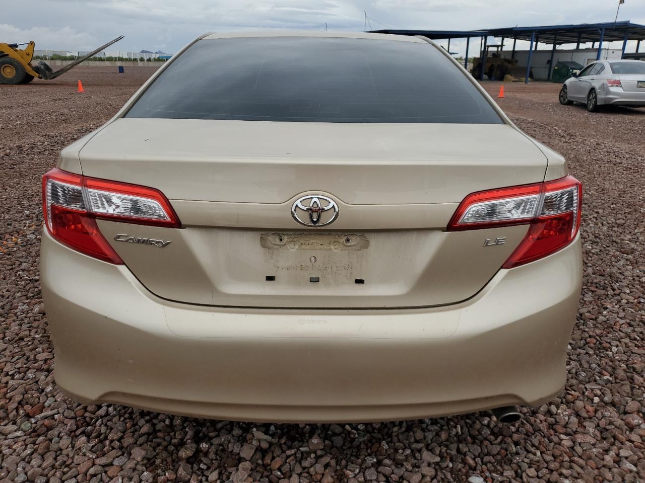 Photo 5 VIN: 4T4BF1FK7CR214861 - TOYOTA CAMRY 