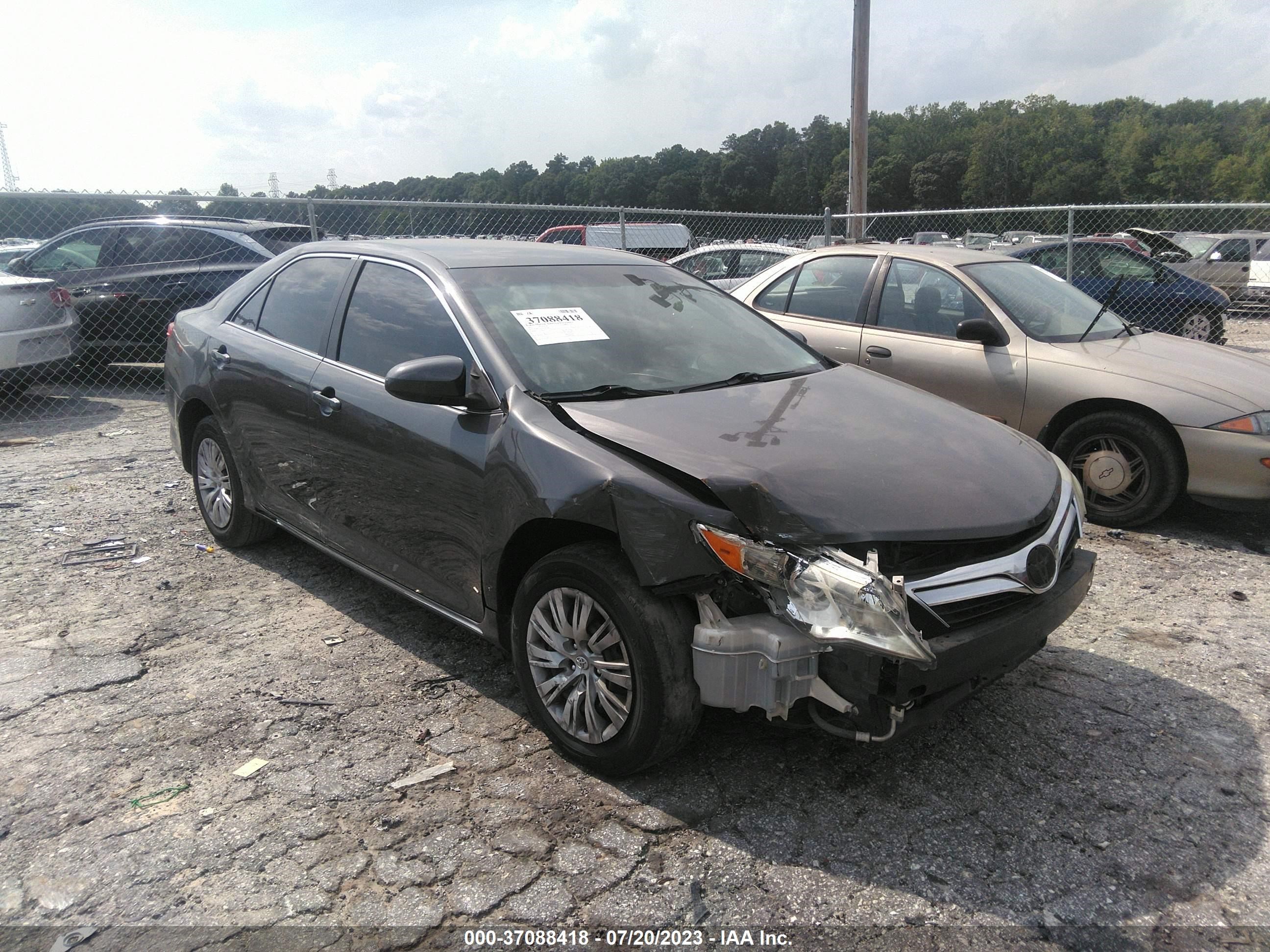 Photo 0 VIN: 4T4BF1FK7CR216156 - TOYOTA CAMRY 