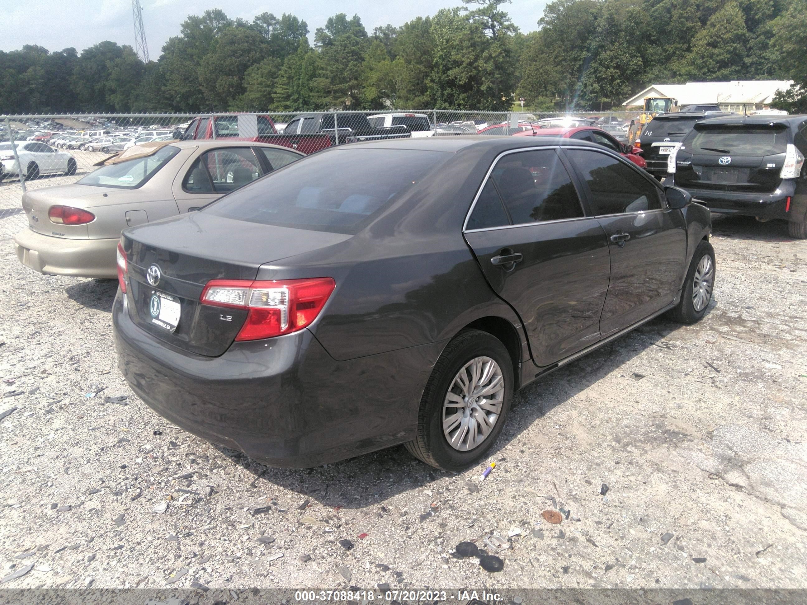 Photo 3 VIN: 4T4BF1FK7CR216156 - TOYOTA CAMRY 