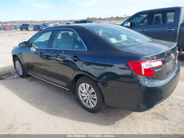 Photo 2 VIN: 4T4BF1FK7CR218621 - TOYOTA CAMRY 