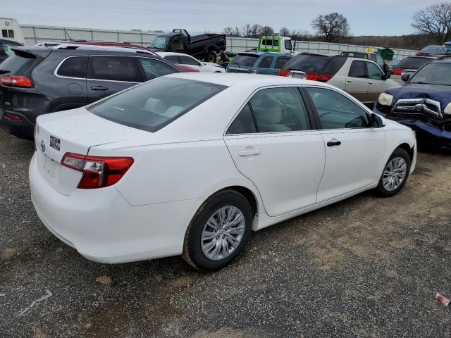 Photo 2 VIN: 4T4BF1FK7CR241039 - TOYOTA CAMRY BASE 