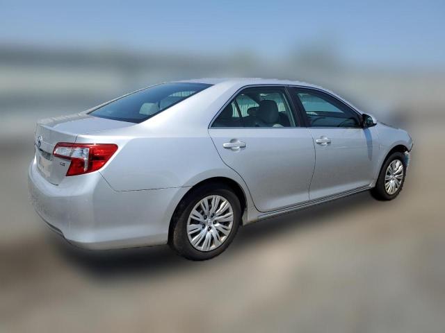 Photo 2 VIN: 4T4BF1FK7CR255037 - TOYOTA CAMRY 