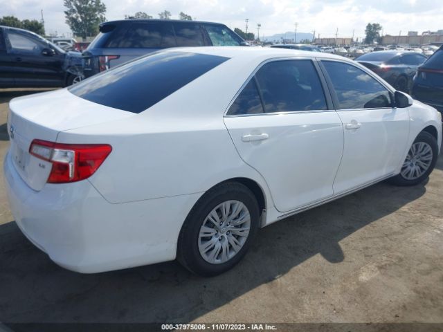 Photo 3 VIN: 4T4BF1FK7CR263428 - TOYOTA CAMRY 