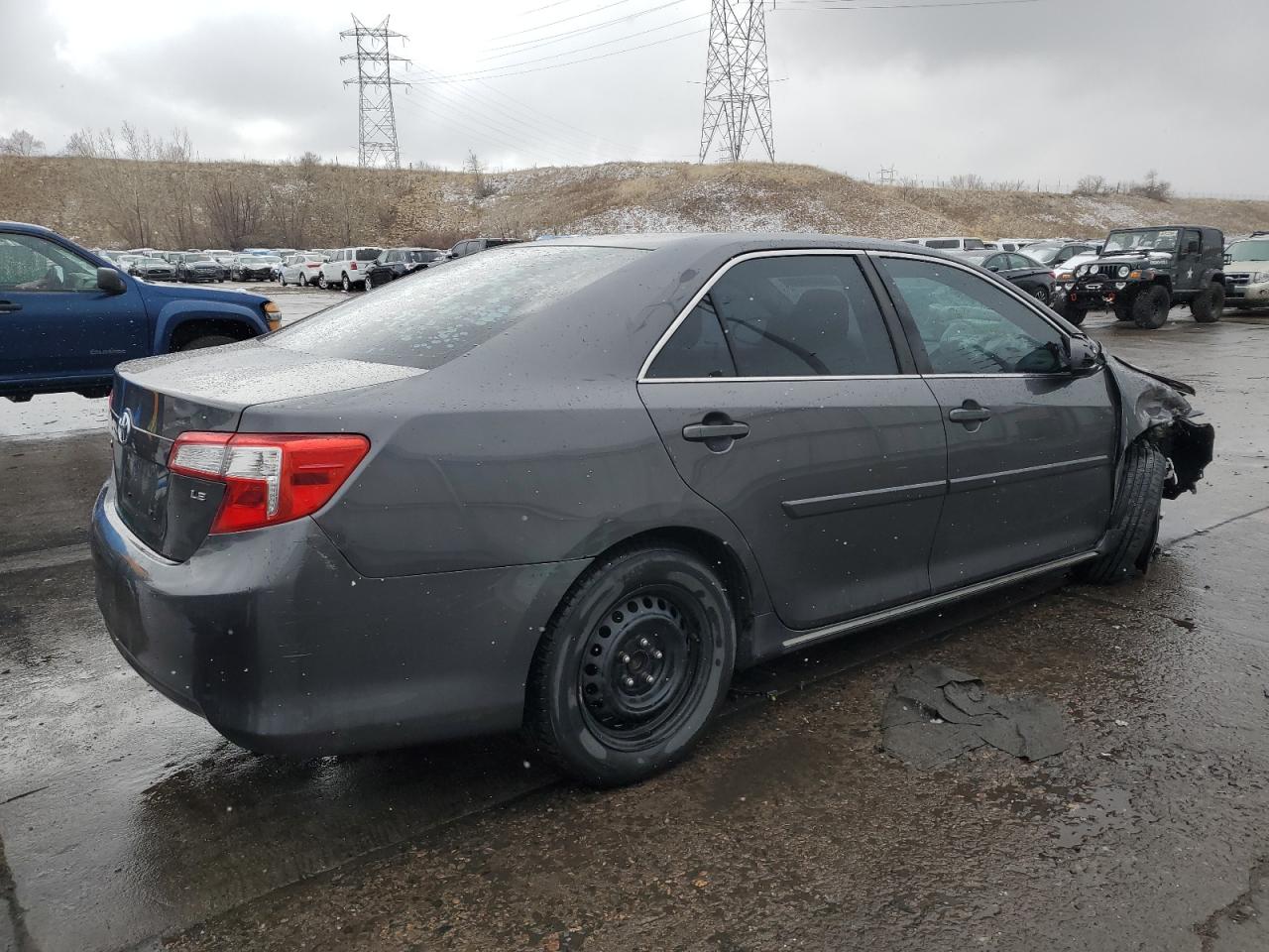 Photo 2 VIN: 4T4BF1FK7DR286483 - TOYOTA CAMRY 