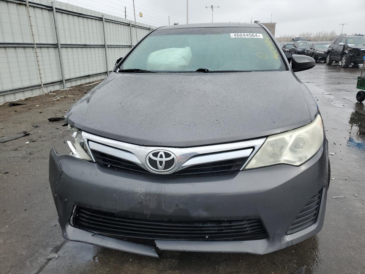 Photo 4 VIN: 4T4BF1FK7DR286483 - TOYOTA CAMRY 