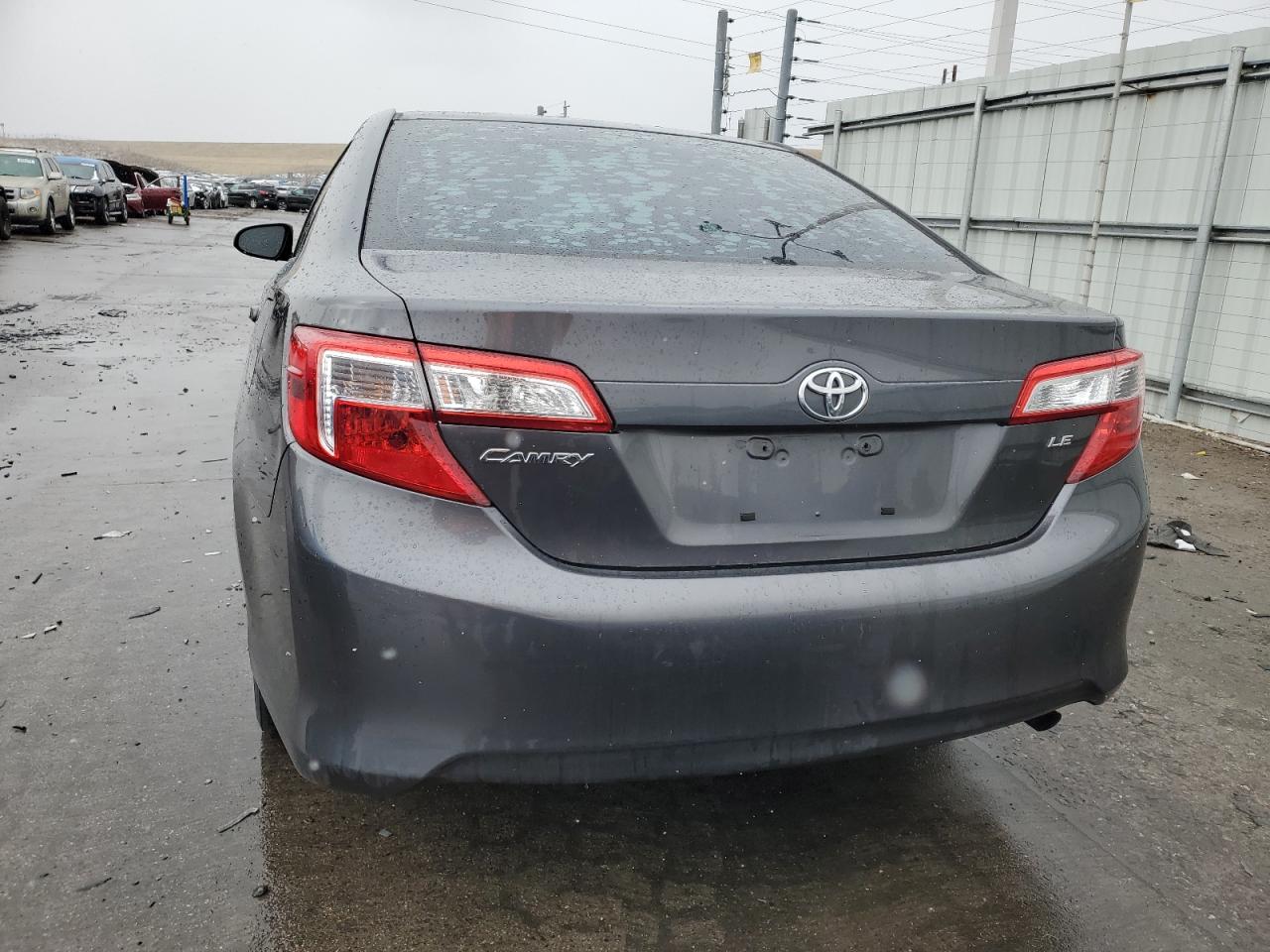 Photo 5 VIN: 4T4BF1FK7DR286483 - TOYOTA CAMRY 