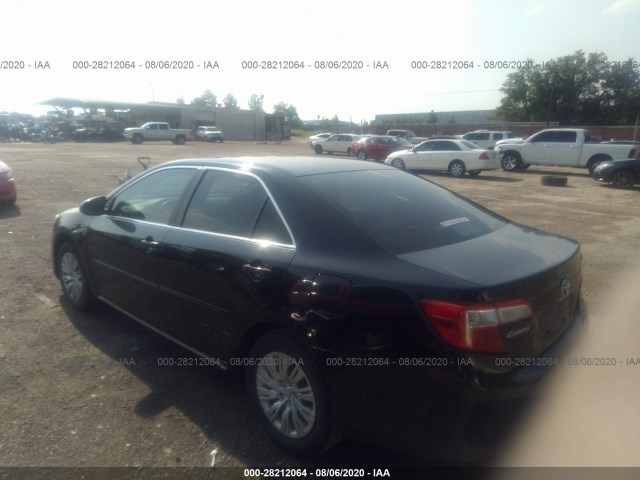 Photo 2 VIN: 4T4BF1FK7DR288833 - TOYOTA CAMRY 