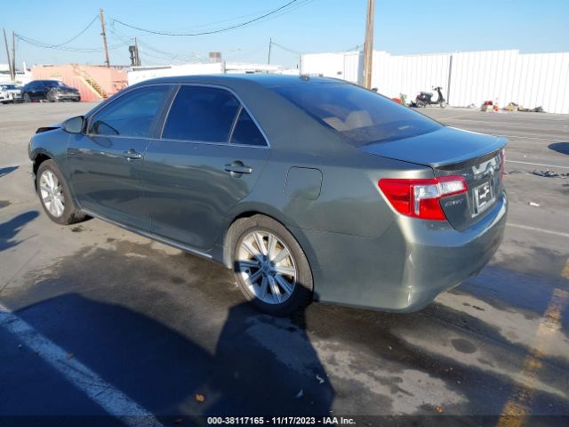 Photo 2 VIN: 4T4BF1FK7DR295782 - TOYOTA CAMRY 