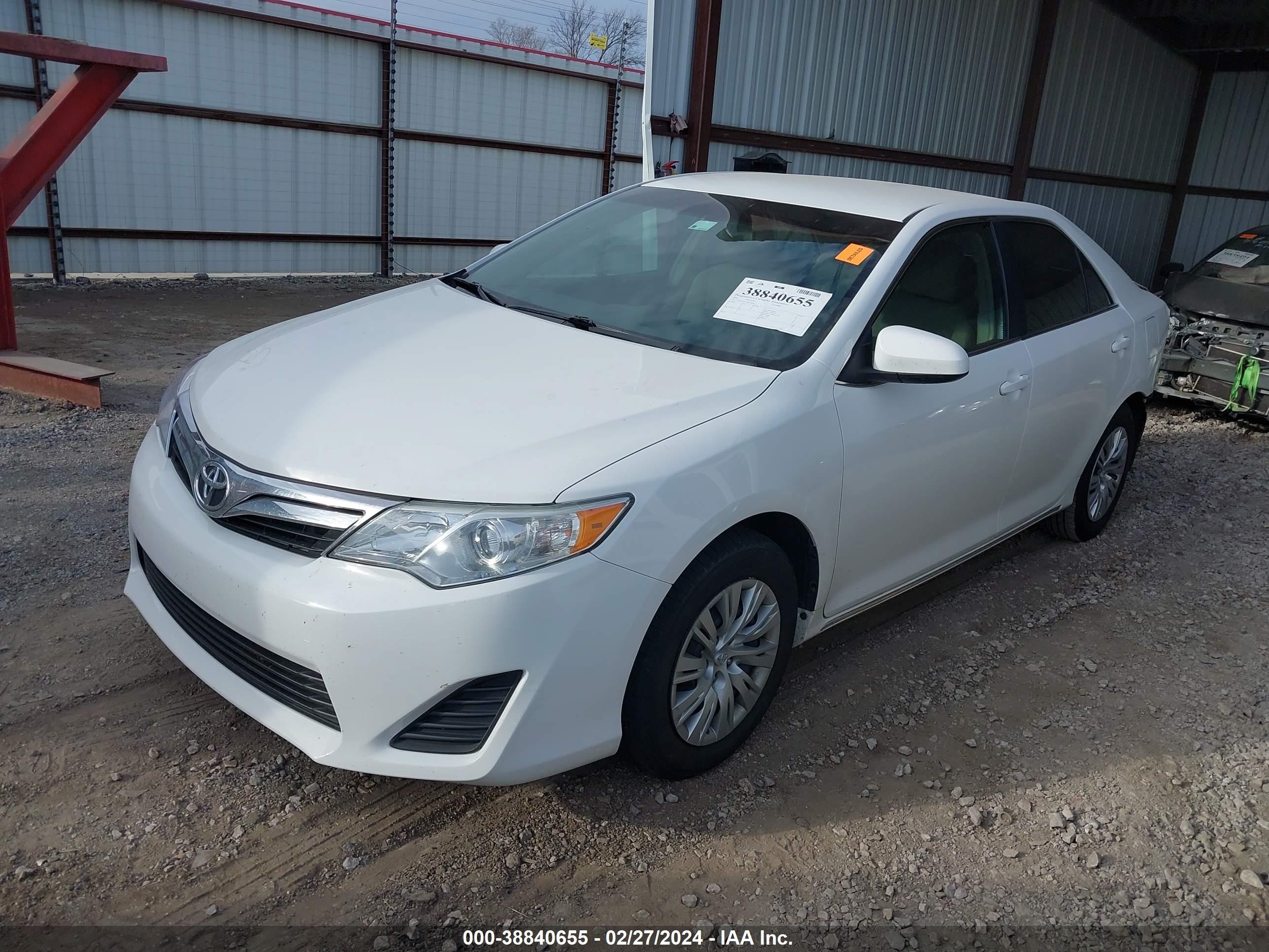 Photo 1 VIN: 4T4BF1FK7DR321829 - TOYOTA CAMRY 