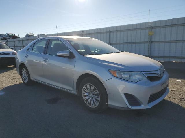 Photo 3 VIN: 4T4BF1FK7DR324388 - TOYOTA CAMRY 