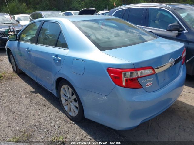 Photo 2 VIN: 4T4BF1FK7DR324732 - TOYOTA CAMRY 