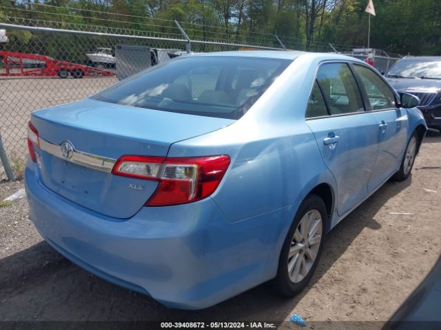 Photo 3 VIN: 4T4BF1FK7DR324732 - TOYOTA CAMRY 