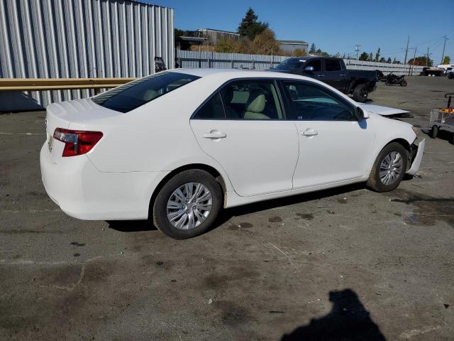 Photo 2 VIN: 4T4BF1FK7DR326321 - TOYOTA CAMRY L 