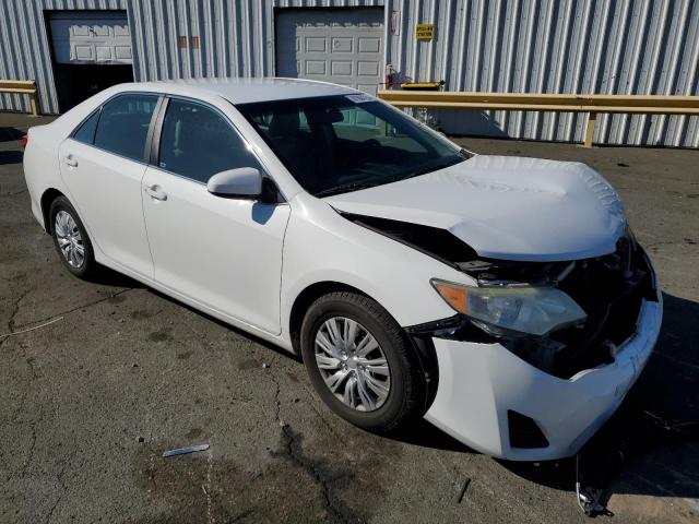 Photo 3 VIN: 4T4BF1FK7DR326321 - TOYOTA CAMRY L 